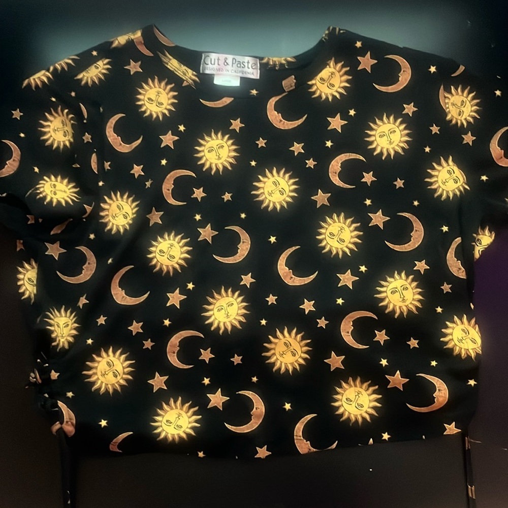 Black crop top